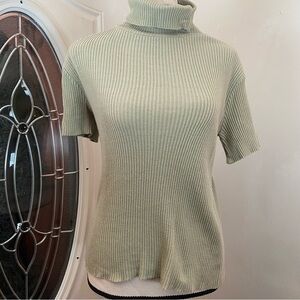 Sarah Morgan Women’s M Knit Top Sweater Turtleneck Short Sleeve USA Read